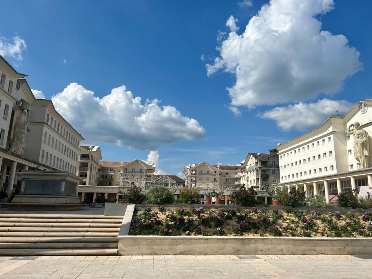 Jolie Chambre 3Minutes De La Gare Rer A Bussy-Saint-Georges Zewnętrze zdjęcie
